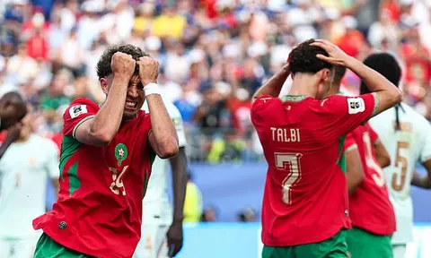 Đằng sau màn trình diễn thảm hại của Morocco trước tuyển Pháp