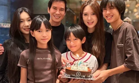 Con trai út của Lý Hải - Minh Hà mừng ngày đặc biệt chỉ có 1 lần trong đời, càng lớn càng có nét giống bà ngoại
