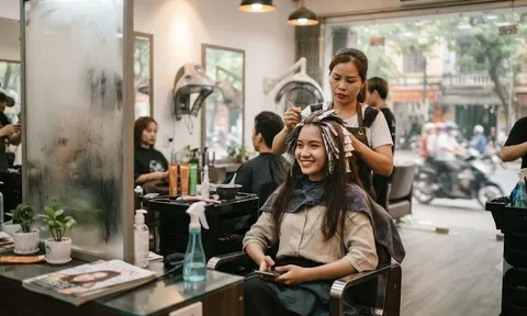 Nhuộm tóc thường xuyên gây ung thư? Đây là 5 nhóm người "đại kỵ" với thuốc nhuộm