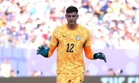 Man Utd theo sát tuyển thủ Paraguay, Orlando Gill