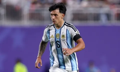 "Lá chắn thép" Lisandro Martinez gửi thông điệp cho Man Utd