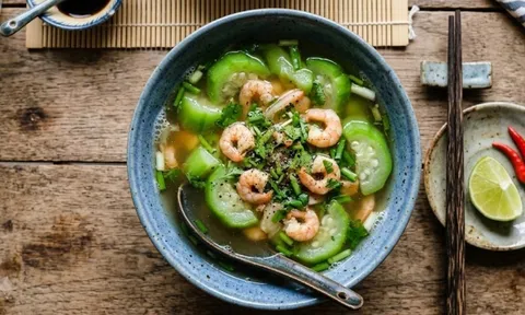 Mướp lành tính nhưng 3 nhóm người không nên ăn, tránh hại sức khỏe