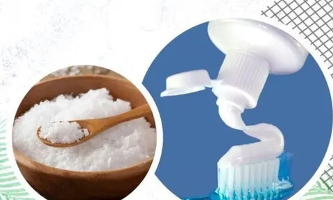Vì sao nên trộn chút muối vào kem đánh răng