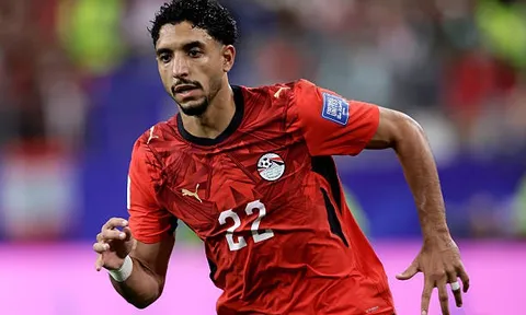 Tottenham và Newcastle tranh mua Omar Marmoush