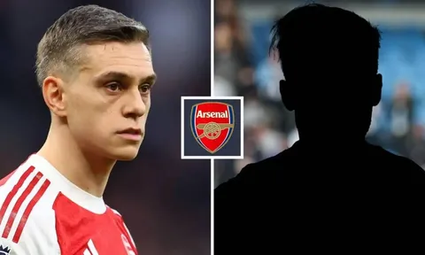 Arsenal bán Trossard, chia tay sao U17