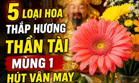 5 loại hoa thắp hương thần Tài mùng 1 hút vận may
