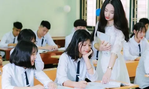 12 ngành học HOT có điểm sàn xét tuyển 2026 thuộc top đầu, dự báo cơ hội việc làm rộng mở trong vòng 10 năm tới