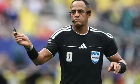 Người quen của Messi bắt trận Anh vs Argentina