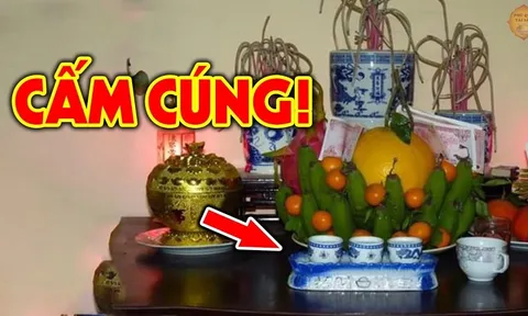 Sau khi hóa vàng, có 3 thứ trên bàn thờ phải hạ xuống ngay, càng để lâu càng mất lộc