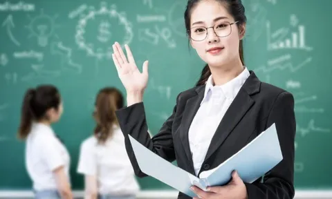 5 nghề HOT dành cho người giỏi ngoại ngữ, không cần bằng đại học, thu nhập 8 con số nằm trong tầm tay
