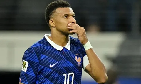 Mbappe chê tuyển Pháp đá cẩu thả trước Tây Ban Nha