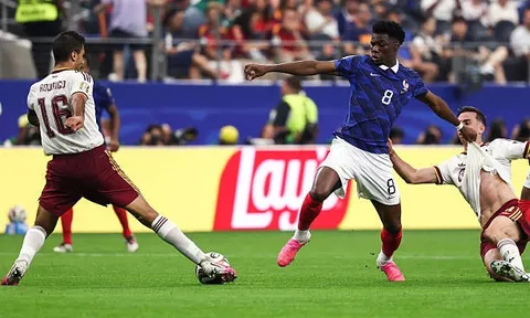 Cách Rodri và Fabian Ruiz bóp nghẹt tuyến giữa tuyển Pháp