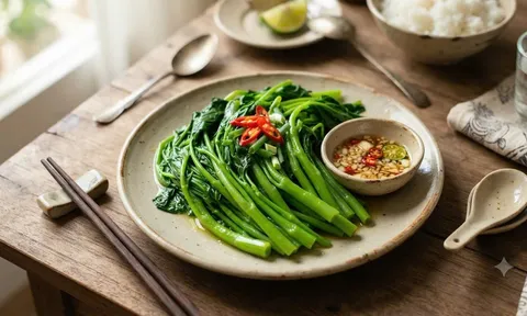 Rau muống món ăn quốc dân: 3 kiểu người này nên tránh ăn nhiều