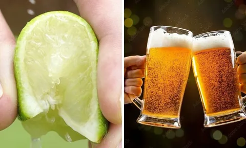 Tại sao nhiều người thích vắt chanh vào cốc bia?