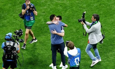 Hạ gục tuyển Anh, Scaloni ca ngợi bản lĩnh của Argentina