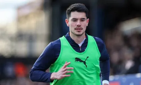 Trung vệ tuyển Indonesia Elkan Baggott gia nhập Millwall FC