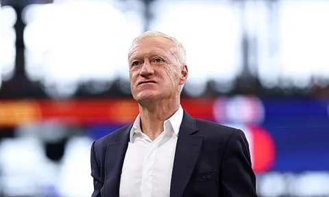 Tuyển Pháp trả giá đắt vì sự cứng nhắc của Didier Deschamps