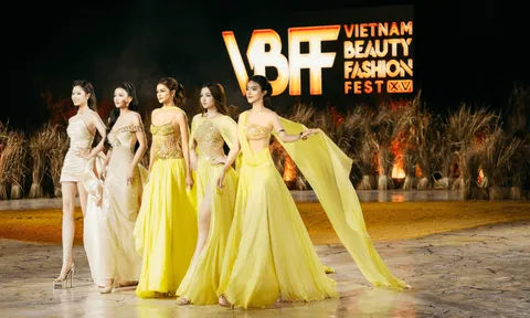 Hoa hậu Khánh Vân cùng chồng nhiếp ảnh gia giật spotlight, ẵm giải King & Queen tại VBFF