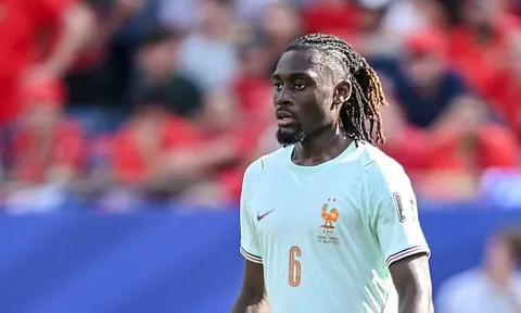 Man Utd hết cơ hội ép giá Manu Kone