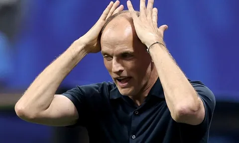 Thomas Tuchel không thể một mình gánh thất bại của bóng đá Anh