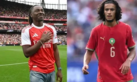 Dwight Yorke tiếc nuối khi Man Utd phớt lờ Eze và Olise