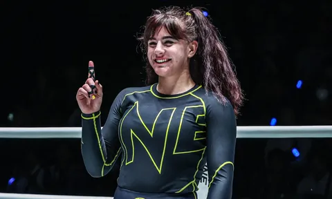 Thiên tài Nhu thuật 19 tuổi Helena Crevar sẵn sàng đại chiến với các siêu sao MMA