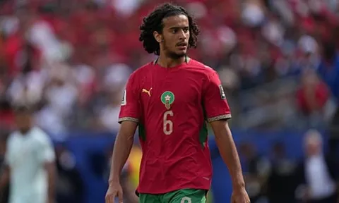 MU nguy cơ hụt tiền vệ 100 triệu euro vào tay Man City