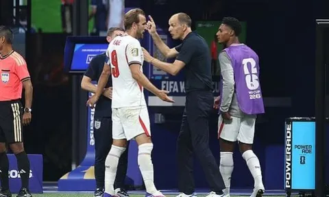 Donald Trump không hài lòng khi Tuchel bắt Kane đá phòng ngự