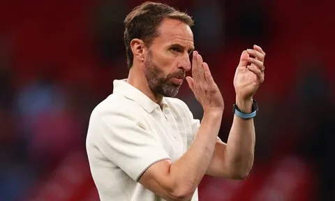 Southgate dự chung kết World Cup giữa bão chỉ trích của Tuchel