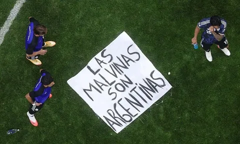 Anh đòi phạt, Mỹ kiên quyết bảo vệ tuyển Argentina