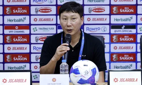 Việt Nam hạ Myanmar 4-0, HLV Kim khen sao nhập tịch