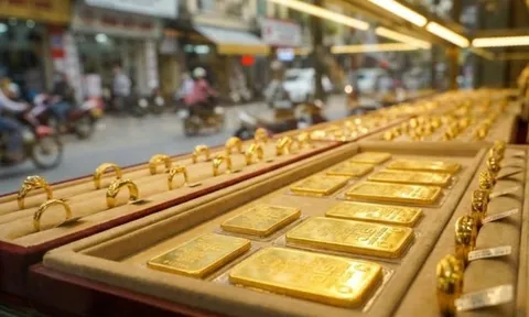 Giá vàng hôm nay 18/7/2026: "Bốc hơi" gần 30 triệu đồng, người ôm vàng nửa năm qua đang lỗ nặng ra sao?