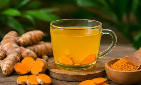 Uống nước nghệ tươi hàng ngày có nên không?