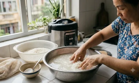 Vo gạo cho thêm thứ này: Mẹo cực hay giúp cơm dẻo ngon, cả ngày không lo bị thiu