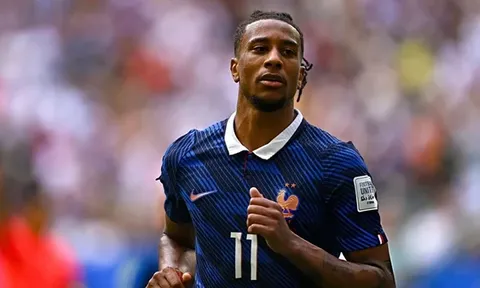 Olise vượt Pele độc chiếm kỷ lục kiến tạo World Cup