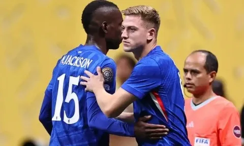 Chelsea cân nhắc bán Delap hoặc Jackson