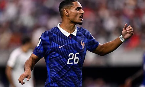Maxence Lacroix là lời giải cho hàng phòng ngự Chelsea?