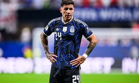 Chelsea có thể đàm phán bán Enzo Fernandez