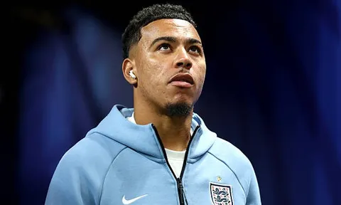 Toàn cảnh vụ "nẫng tay trên" Morgan Rogers từ tay Arsenal của Chelsea