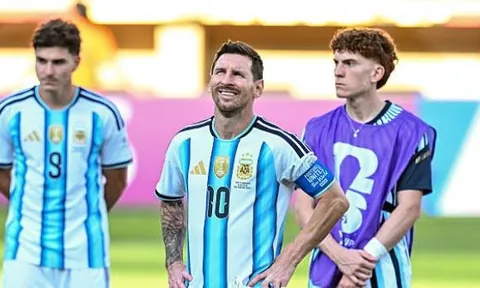 Khúc vĩ thanh kiêu hãnh của Messi và Scaloneta