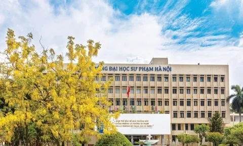 10 trường ĐH có điểm chuẩn ngành Sư phạm 2025 top đầu: Có nơi lấy điểm tuyệt đối 30/30, cơ hội việc làm rộng mở
