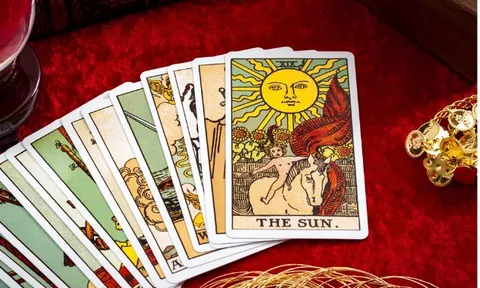 Bói bài Tarot: Trong tương lai, liệu bạn và người ấy có thể quay lại bên nhau?