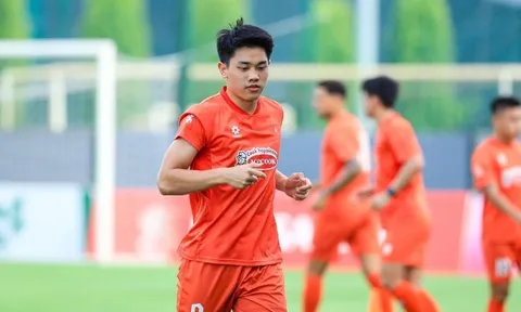 Điểm tin bóng đá Việt Nam 21/7: Bắc Ninh thanh lý hàng loạt; Đình Bắc gia hạn với CAHN