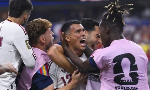 Thăng hoa tại World Cup, Pedro Porro trở thành báu vật của Spurs
