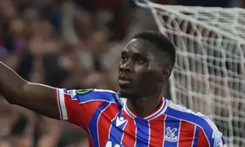 Chân sút 60 triệu bảng Ismaila Sarr khao khát tới Man Utd