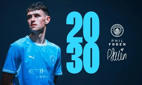 Phil Foden chính thức ký hợp đồng 4 năm với Man City