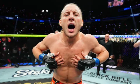 Matt Brown ca ngợi Paddy Pimblett tỏa sáng tại UFC 329 nhưng vẫn hoài nghi về đẳng cấp vô địch
