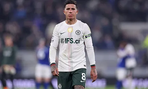 Petit: Tôi sẽ rất sốc nếu Enzo Fernandez ở lại Chelsea