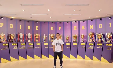Hà Nội FC chính thức chia tay Đậu Văn Toàn