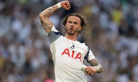 De Zerbi trao băng đội trưởng cho James Maddison